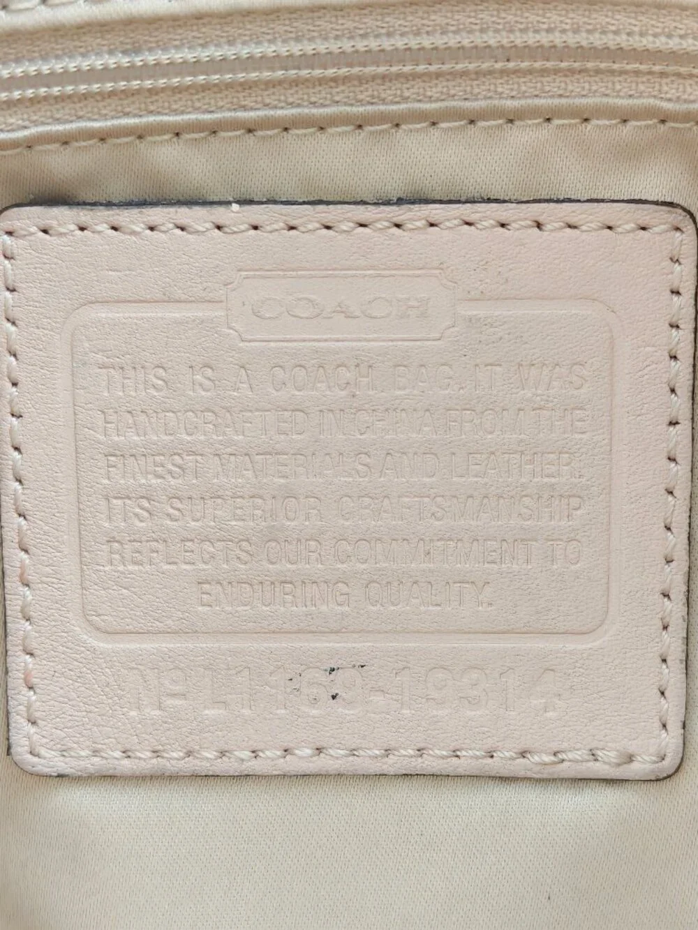 Coach Beige Woven Leather Hobo Shoulder Bag Turnlock Purse